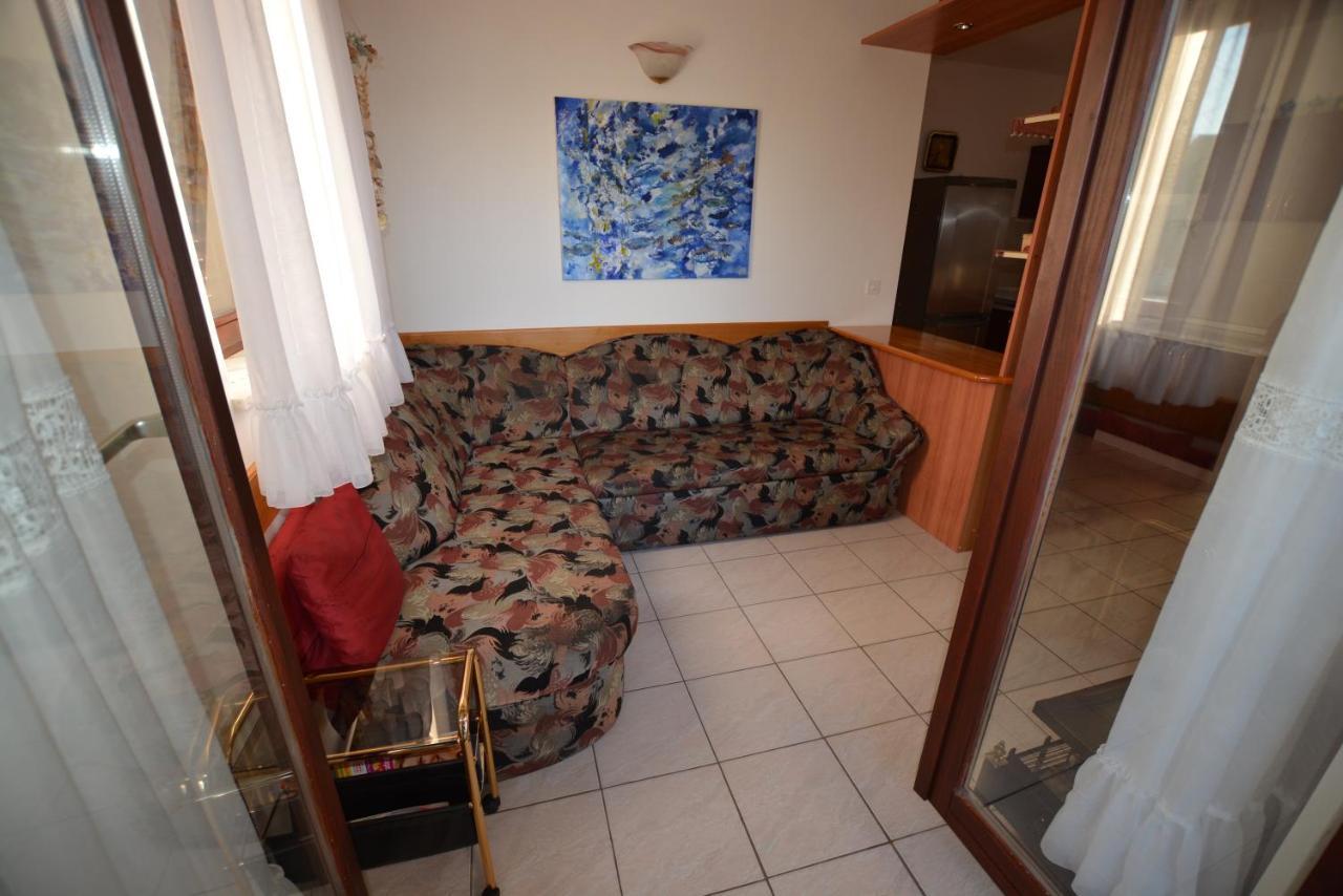 Maja Apartment Kornic Luaran gambar